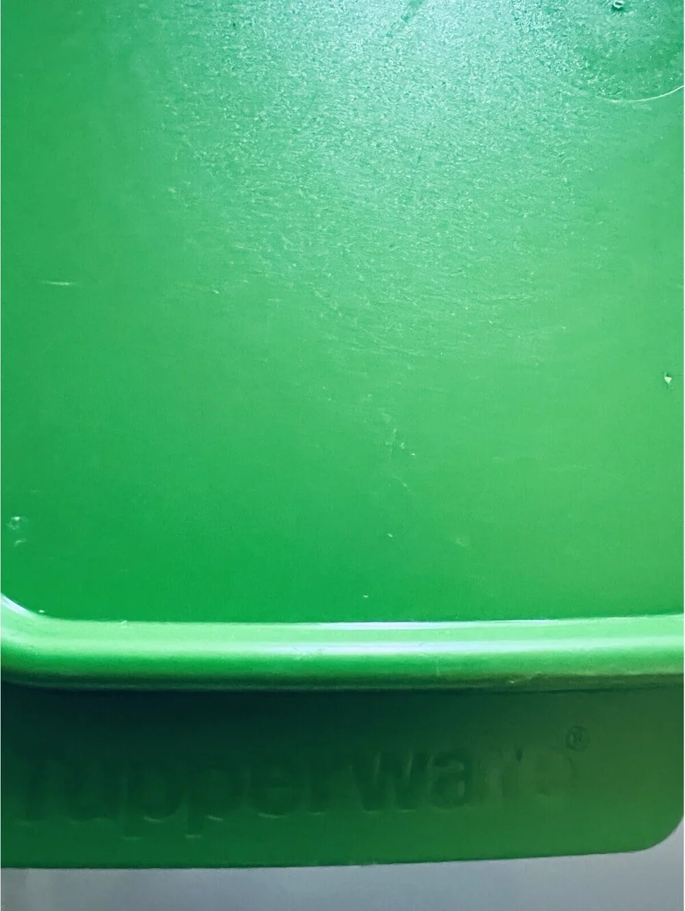 VTG Tupperware 2L Square Storage Container 6588A-5 Green Seal Lid 6589A-5 White